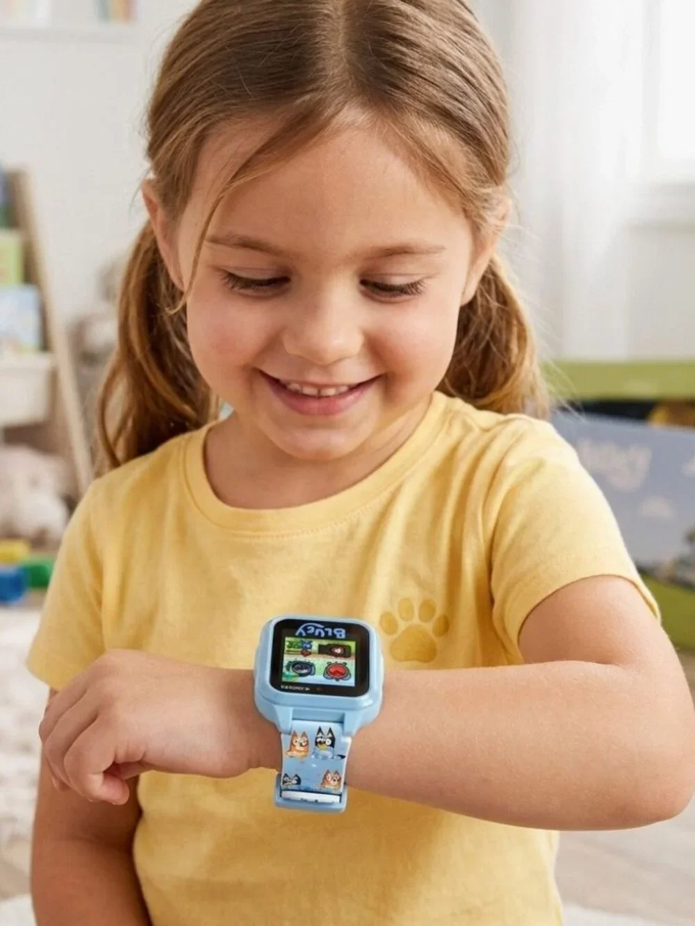 Bluey Children's Touchscreen Smart Watch Silicone Strap and Blue Case 42MM